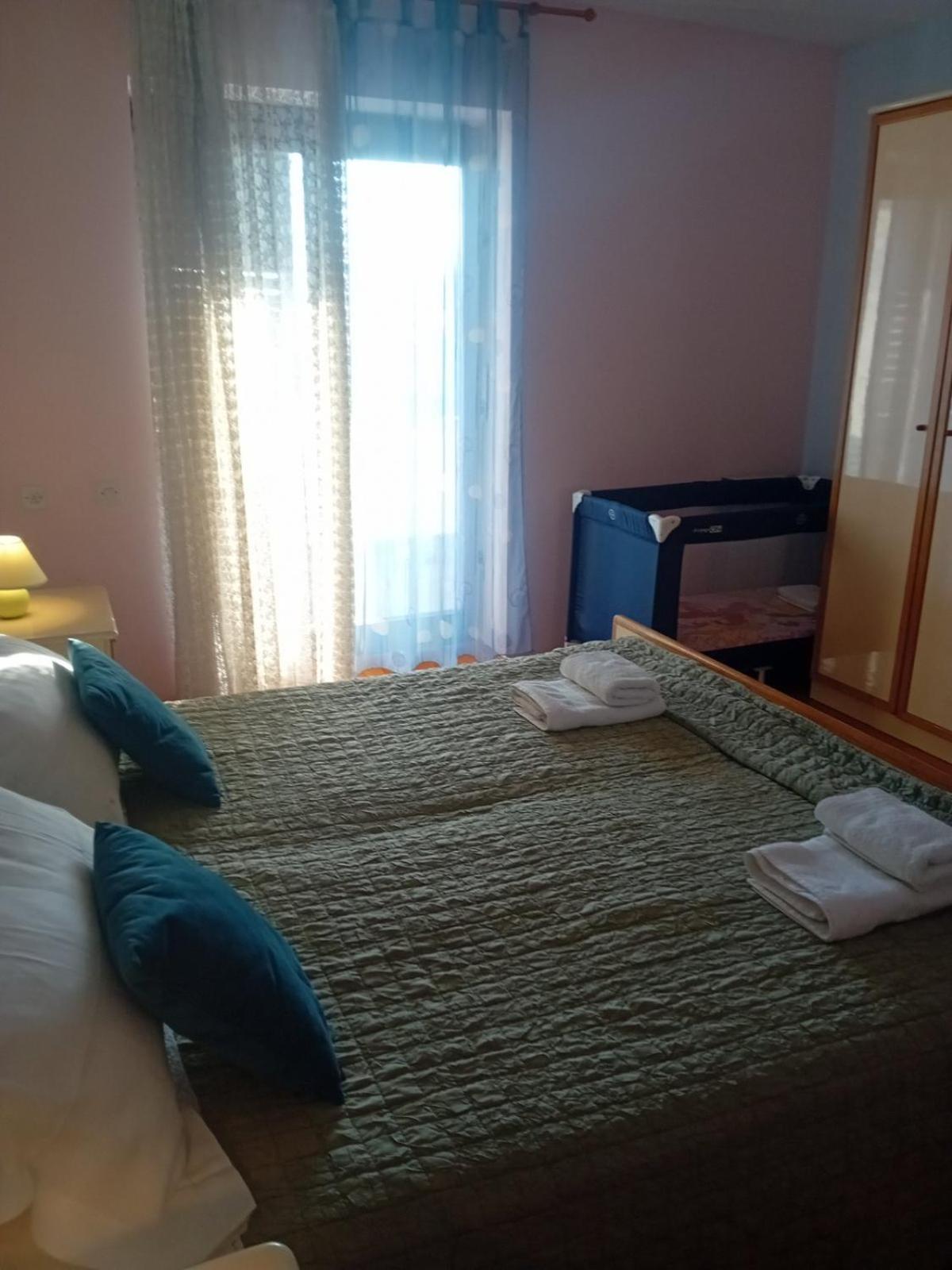 House Divna Villa Valbandon ภายนอก รูปภาพ